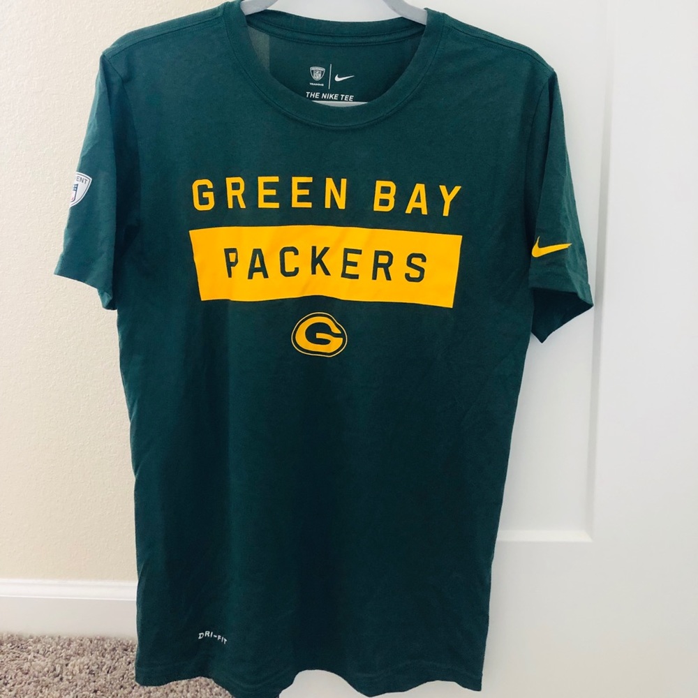 Nike Tee